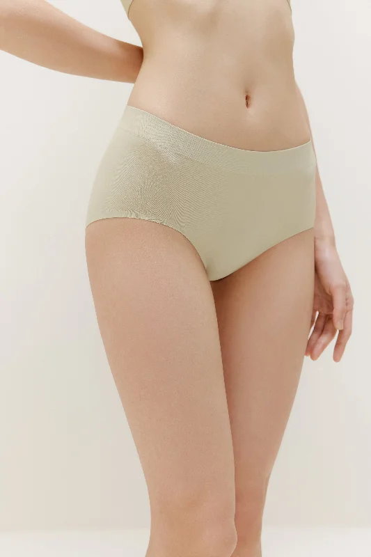 Super Soft Seamless Brief