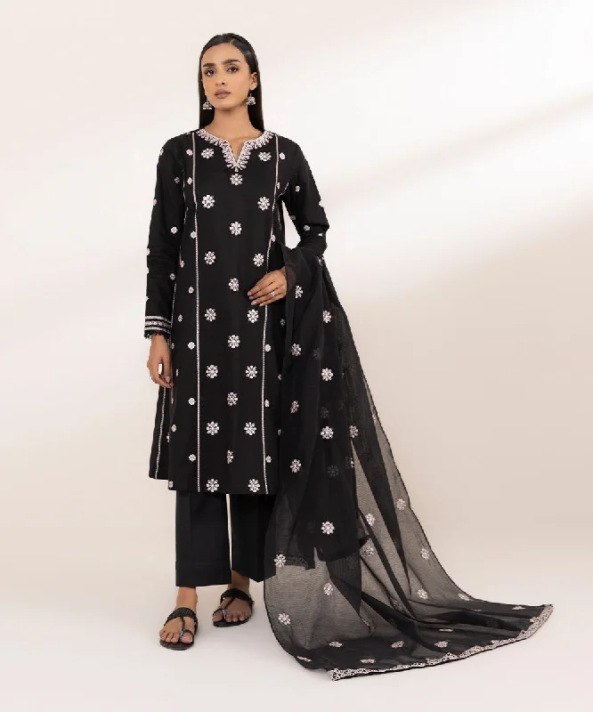 Embroidered Karandi Dupatta