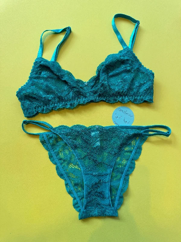 Clo: Fortuna Lace String Bikini - Tropical Green