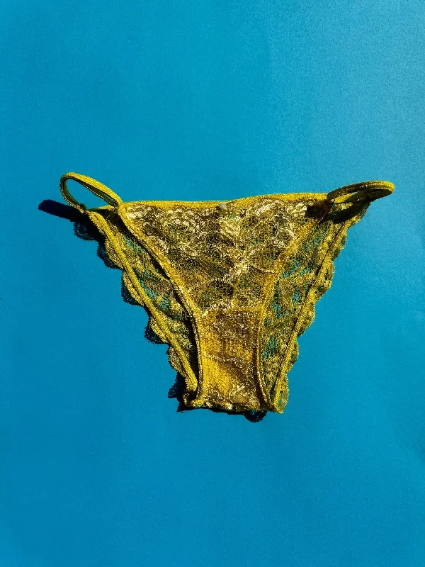 Clo: Fortuna Lace String Bikini - Chartreuse