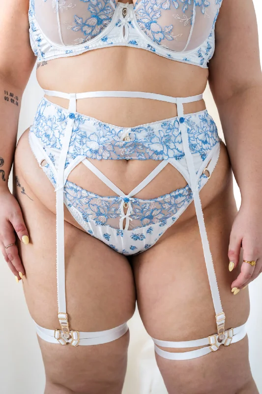 Magnolia Garter-Belt Blue